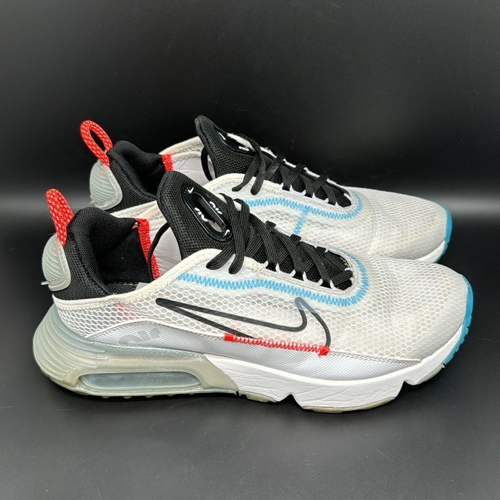Nike Air Max 2090 Running‎ Shoes CJ4066-100 Men's Sz 6.5 Women's Sz 8